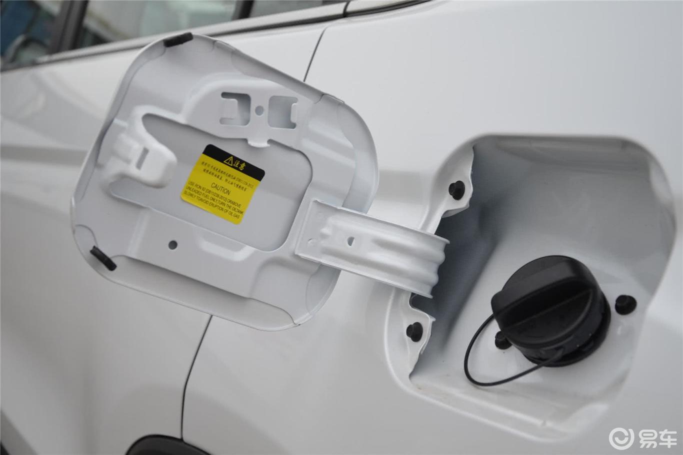 8t 自动 尊贵型 国iv】长安cs75_1.