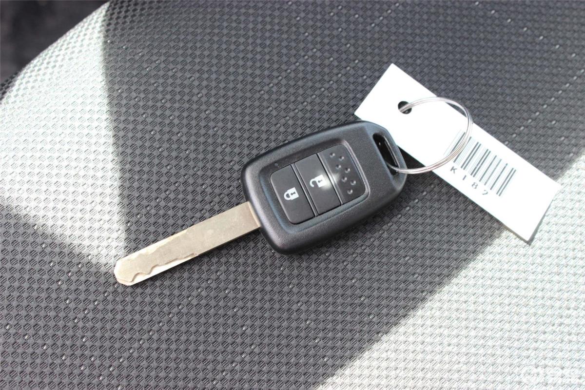 【飞度2014款1.5l lx cvt 舒适版钥匙汽车图片-汽车图片大全】-易车