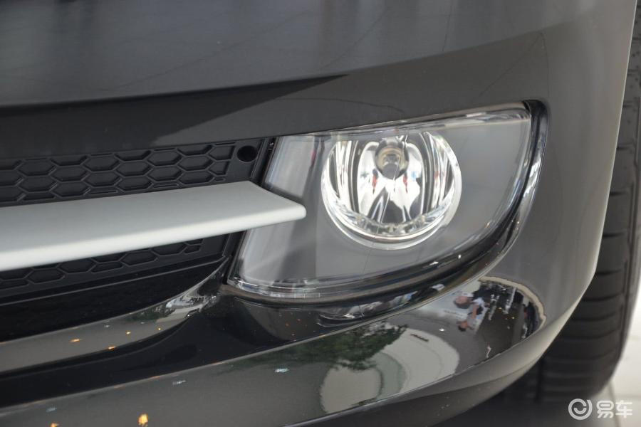 【宝马3系2011款双门轿跑车 325i雾灯汽车图片-汽车图片大全】-易车网