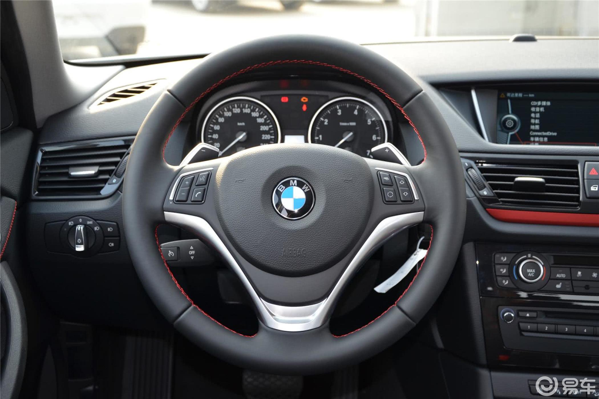 【宝马x12014款xdrive20i 运动设计套装方向盘汽车图片-汽车图片大全