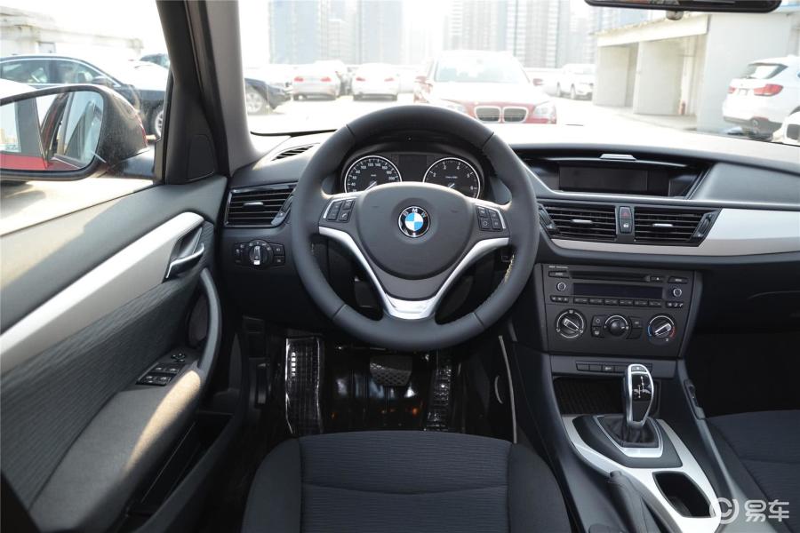【华晨宝马x12014款sdrive18i 时尚型驾驶位区域汽车图片-汽车图片