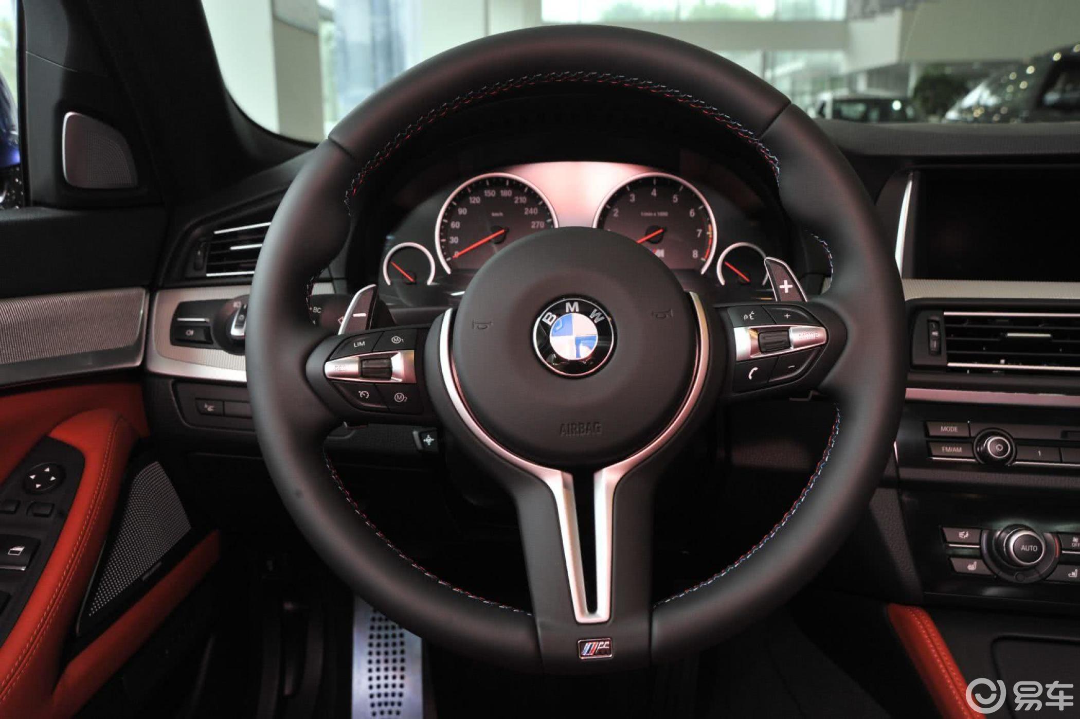 【宝马m52014款m5方向盘汽车图片-汽车图片大全】-易车