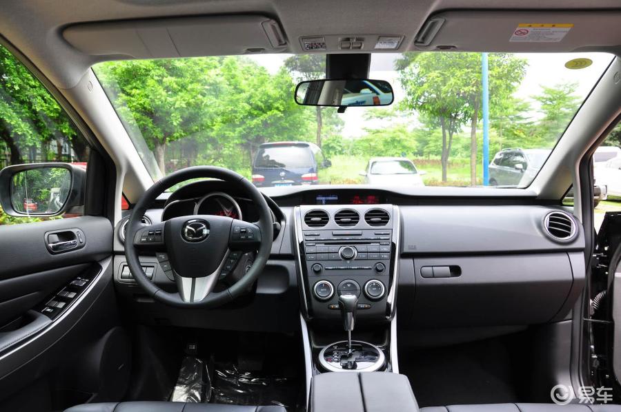 马自达cx-7 2.5两驱尊贵版 内饰-珠光黑