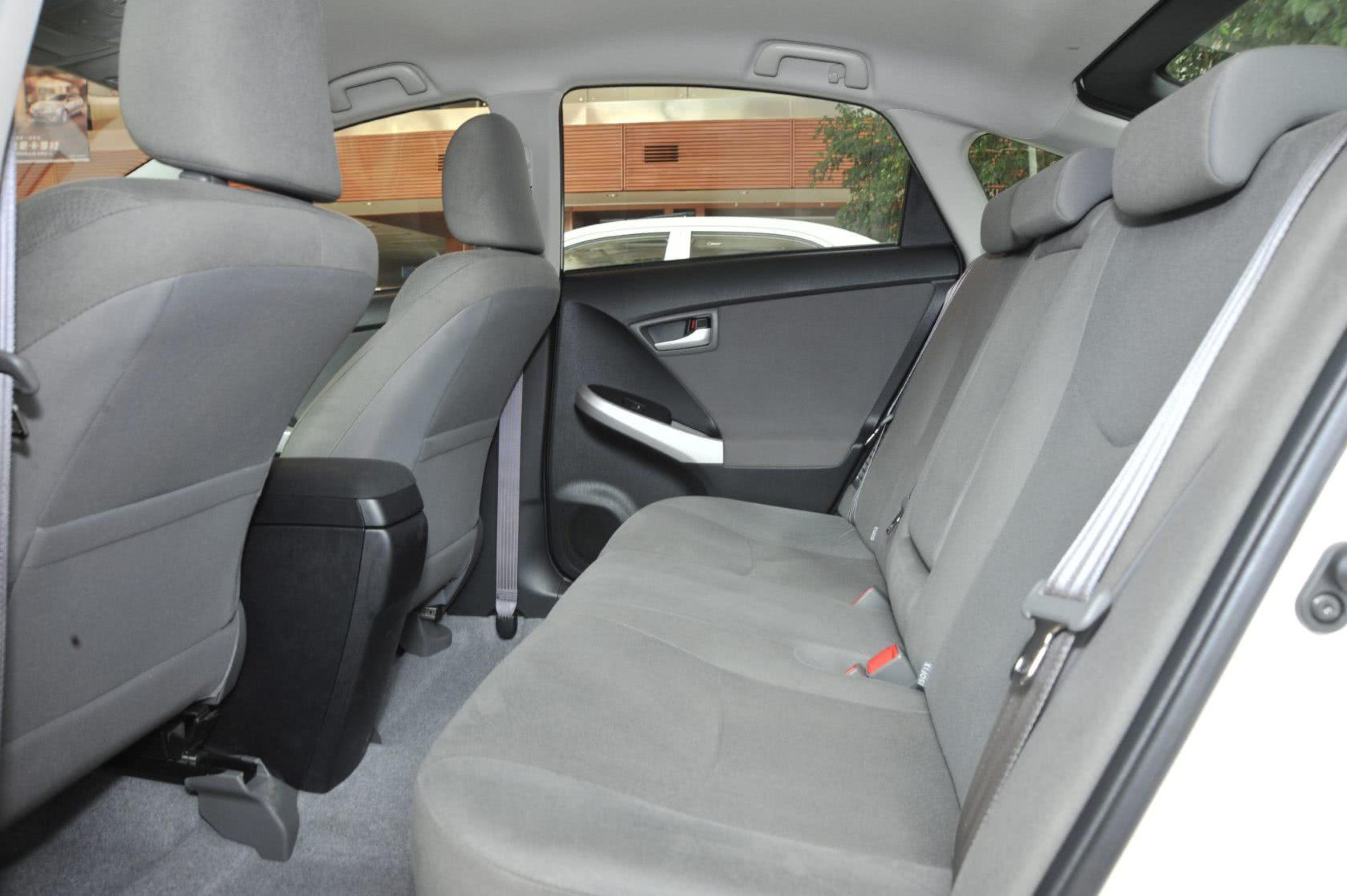 【普锐斯2012款1.