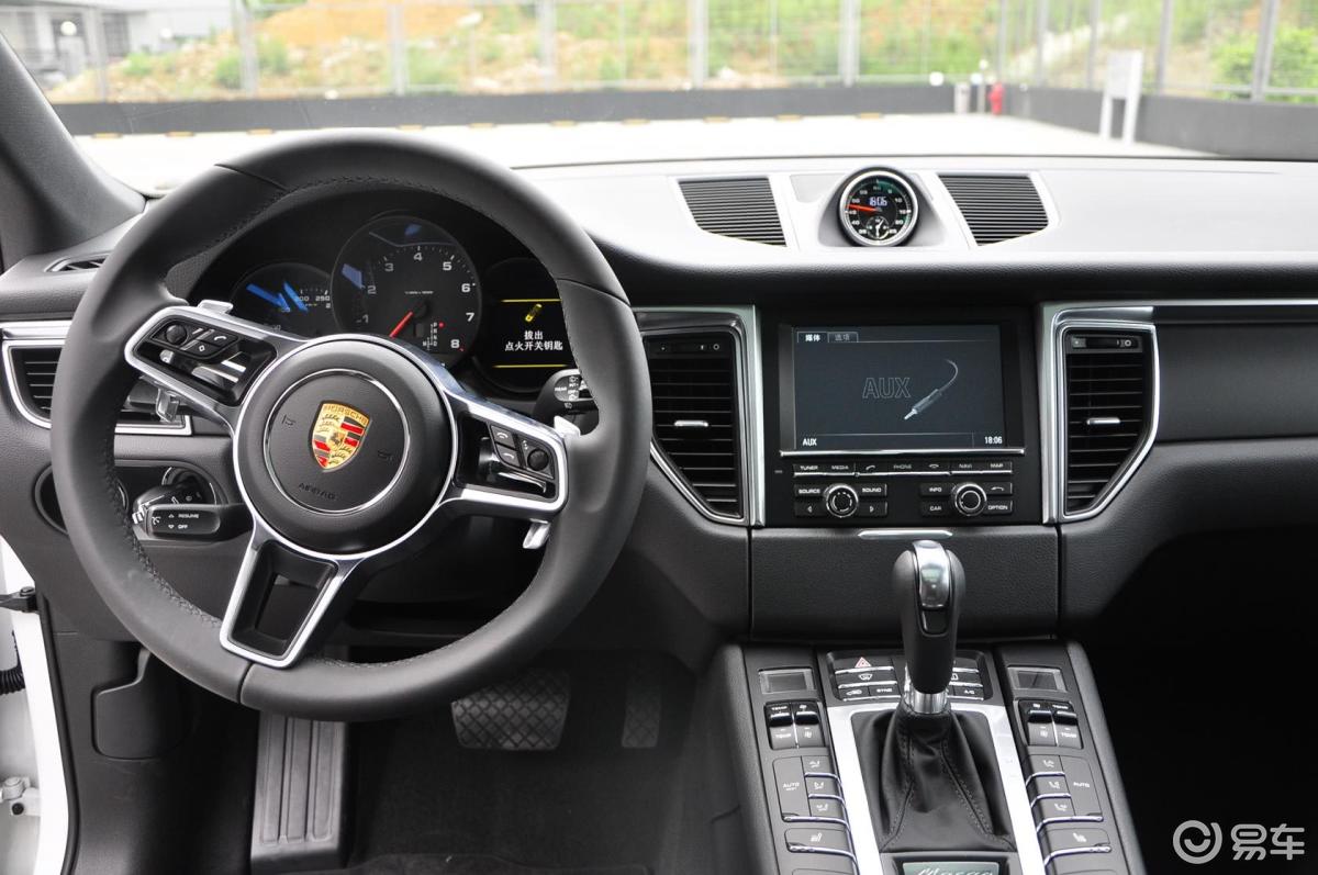 保时捷  macan  2014款  2022款  2020款  2018款  2017款  2016款