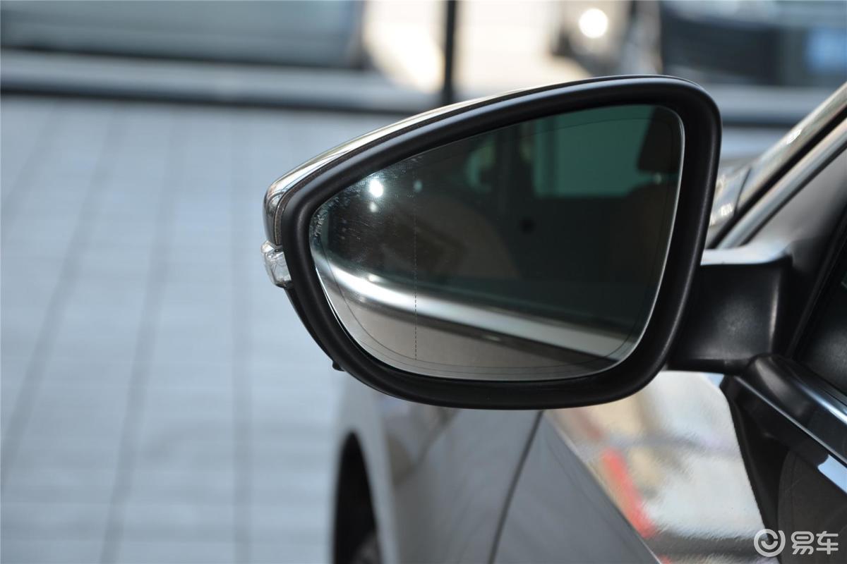 【帕萨特2014款3.