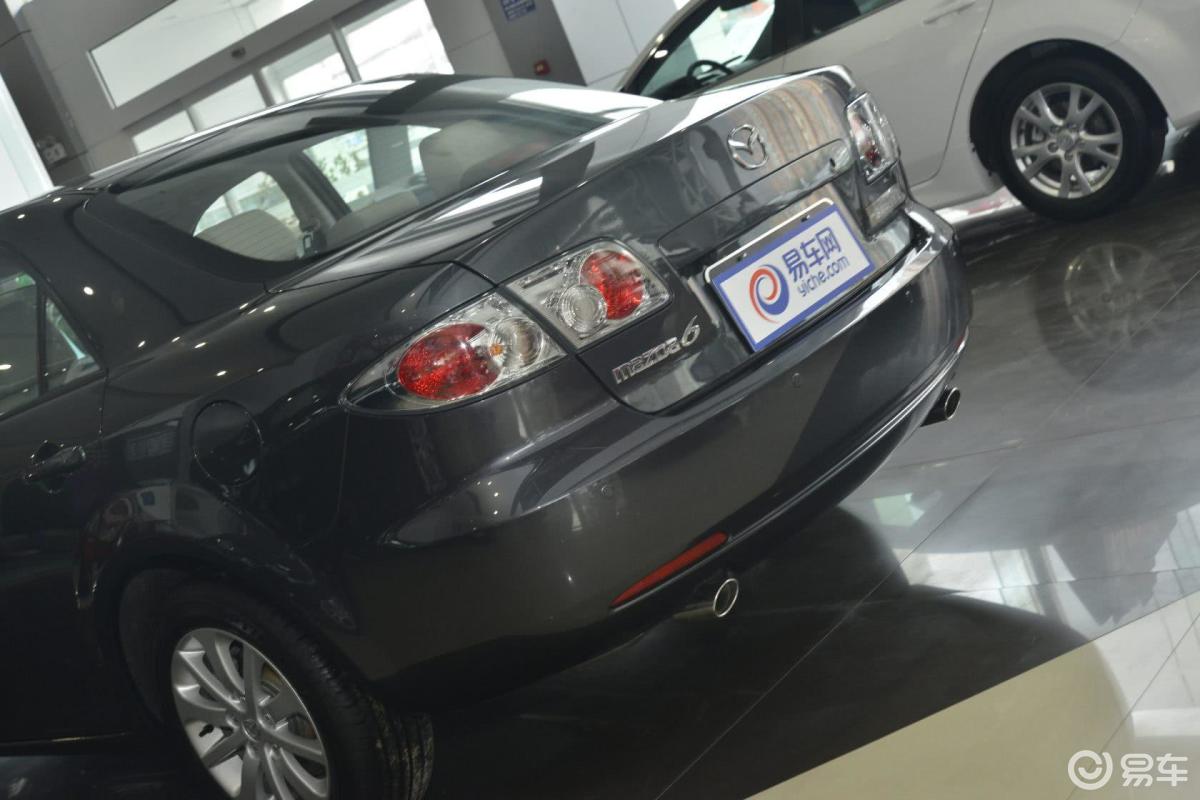 【马自达62013款2.0l 时尚型车尾局部汽车图片-汽车图片大全】-易车