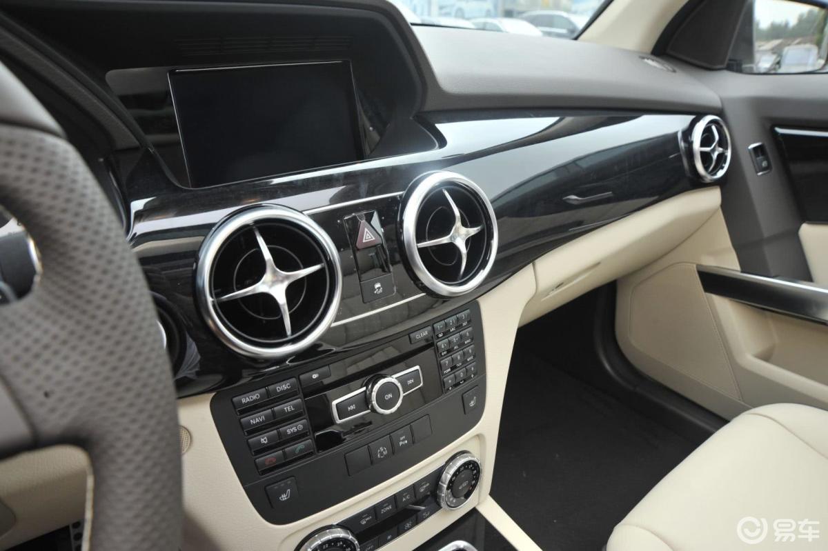 0l 自动 豪华型中控台驾驶员方向汽车图片-汽车图片大全】-易车