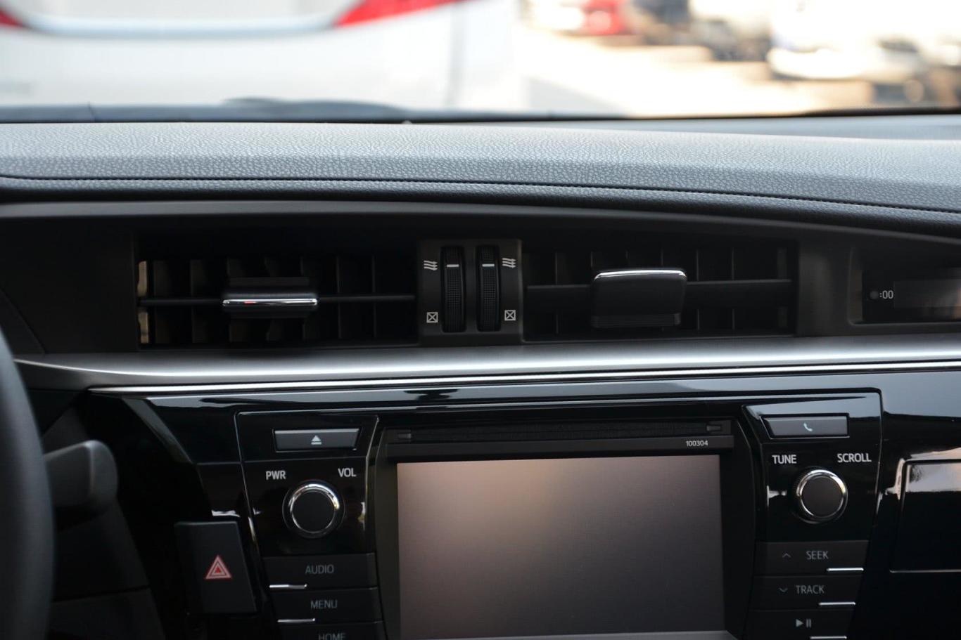 8gs cvt 精英版前出风口图片