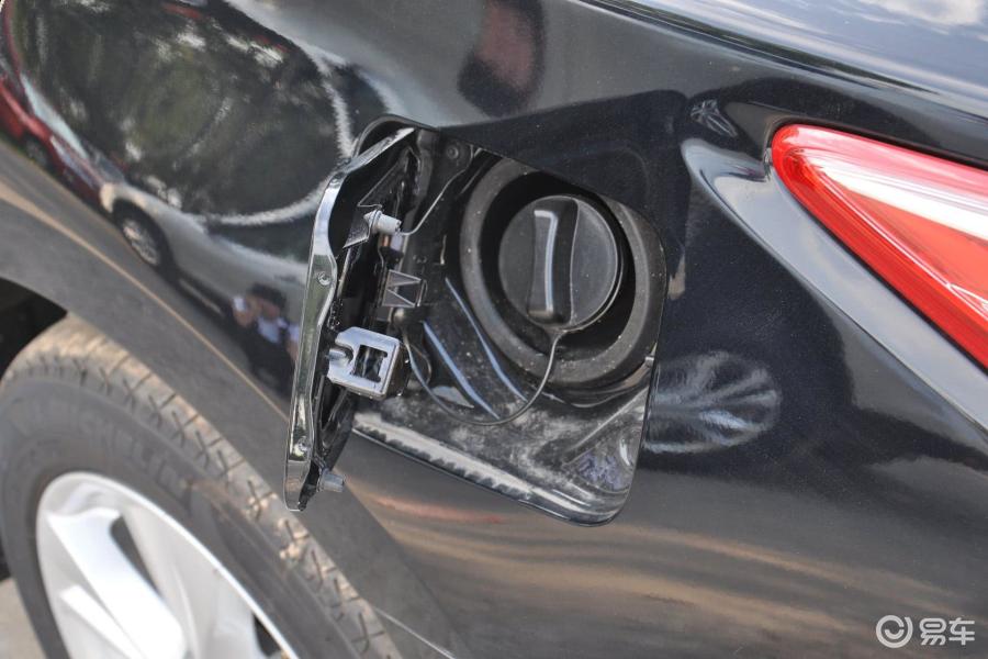 5xl upper 科技版油箱盖汽车图片-汽车图片大全】-易车网