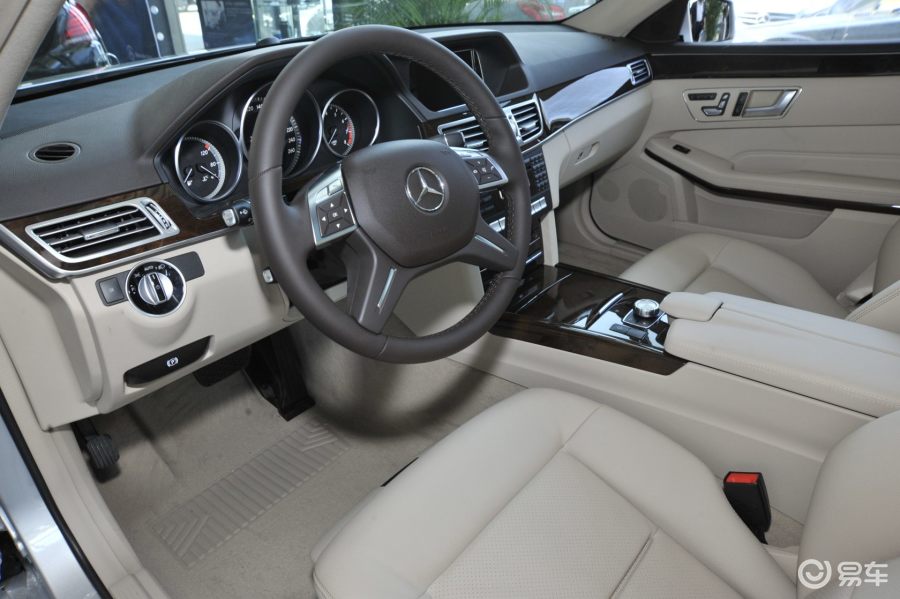 【奔驰e级2015款e 260 l 豪华型 轿车内饰汽车图片-汽车图片大全】