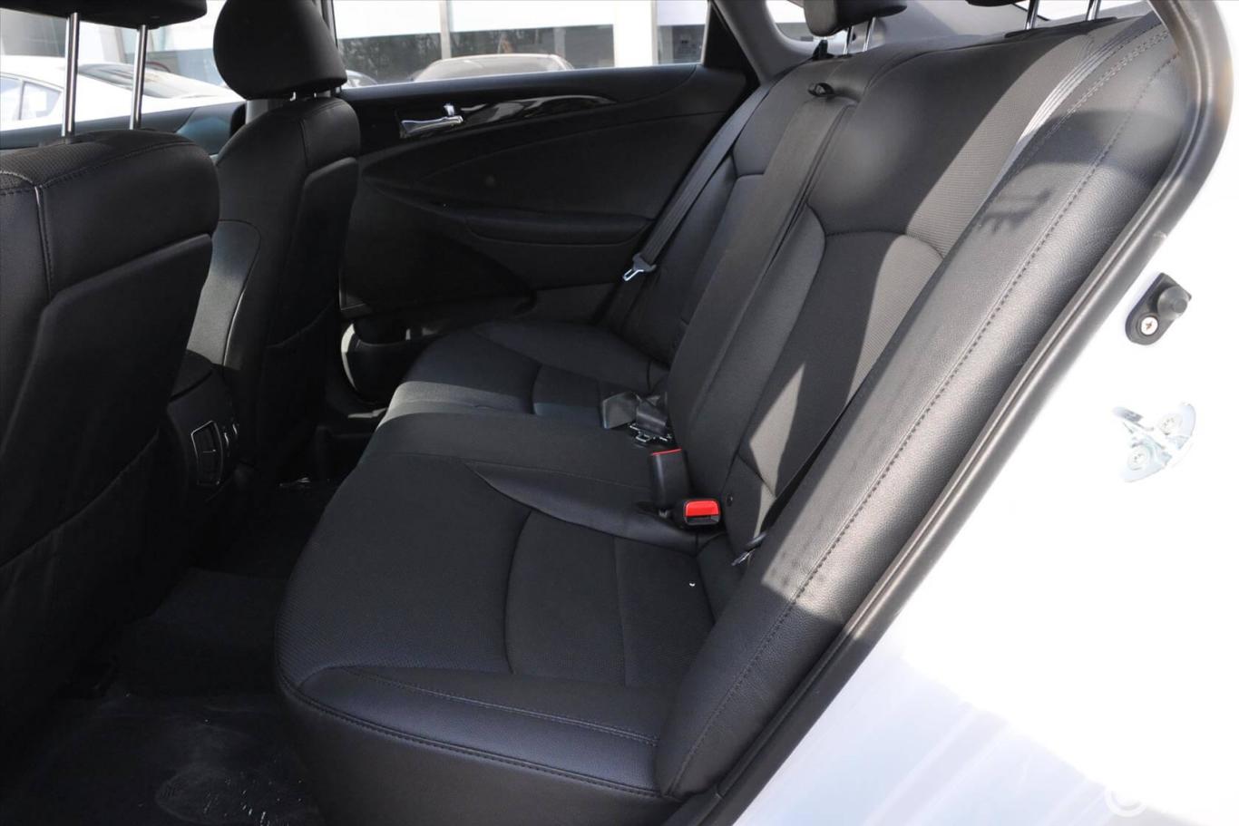 4l 自动 glx 豪华版 国五】现代索纳塔八_2.