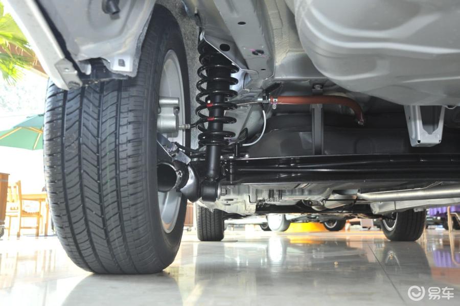 【花冠2013款1.6l 自动 豪华版后悬挂汽车图片-汽车图片大全】-易车网