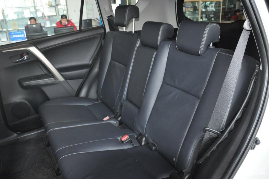 0l cvt 新锐版后排座椅汽车图片-汽车图片大全】-易车网