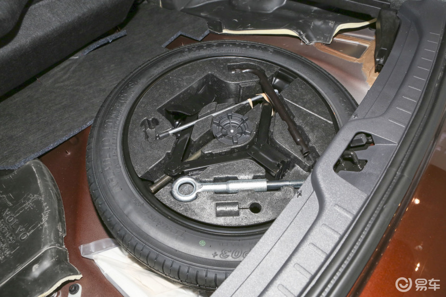 【沃尔沃xc602015款t5 智进版备胎汽车图片-汽车图片大全】-易车网