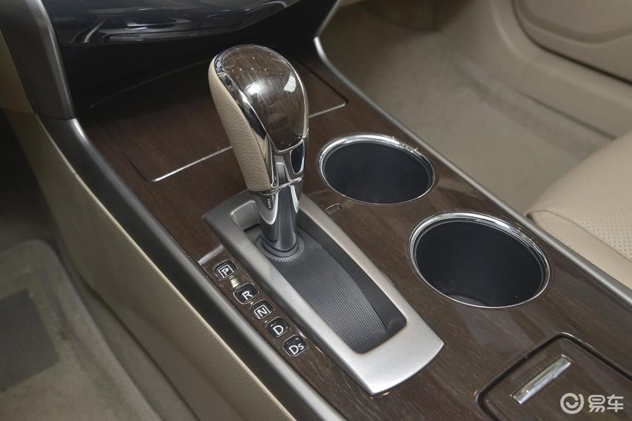 5xv尊享版换挡杆汽车图片-汽车图片大全】-易车网