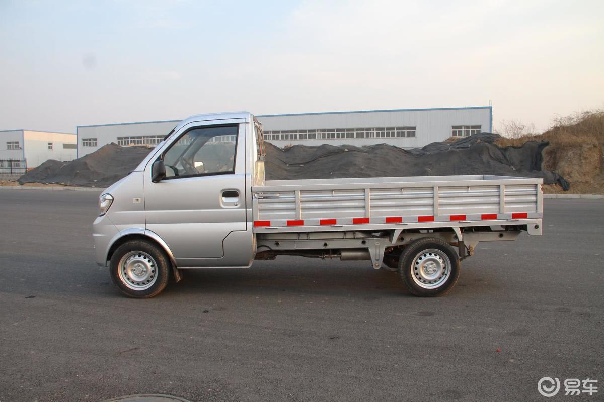 【东风小康k01 1.0l新k01l 2.7m瓦楞货箱】东风小康k01_1.0l新k01l 2.