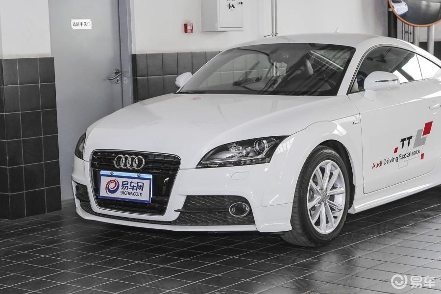 【奥迪tt2013款coupe 45 tfsi 白色经典版车头局部汽车图片-汽车图片