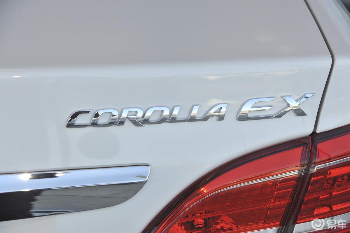 【花冠2013款1.6l 手动 卓越版尾标汽车图片-汽车图片大全】-易车