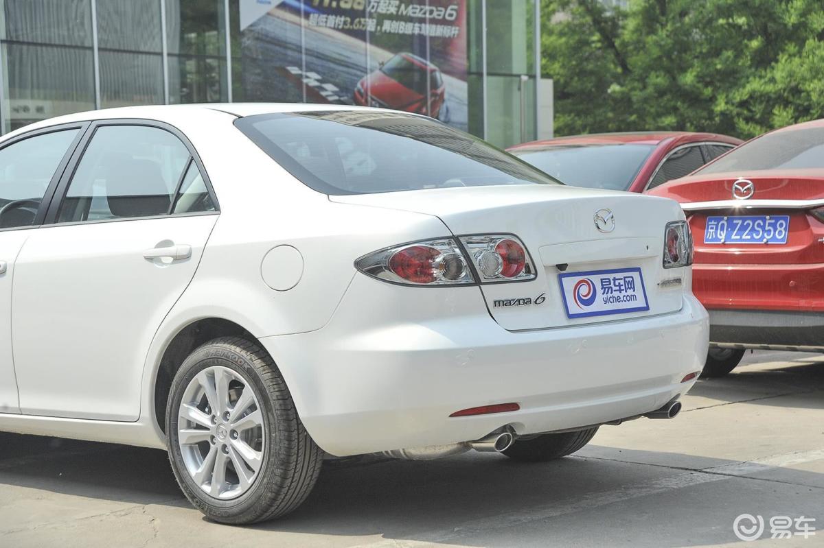 【马自达62015款2.0l 时尚型车尾局部汽车图片-汽车图片大全】-易车