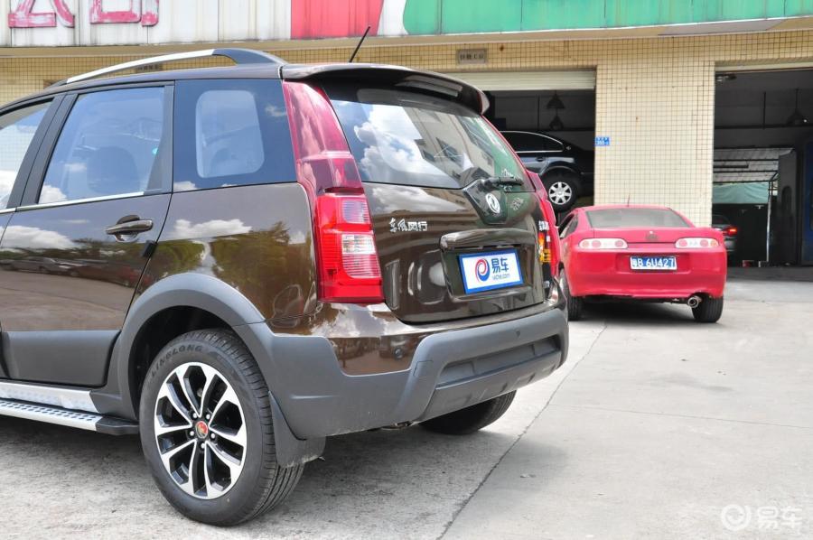 东风风行景逸x5 车尾局部图