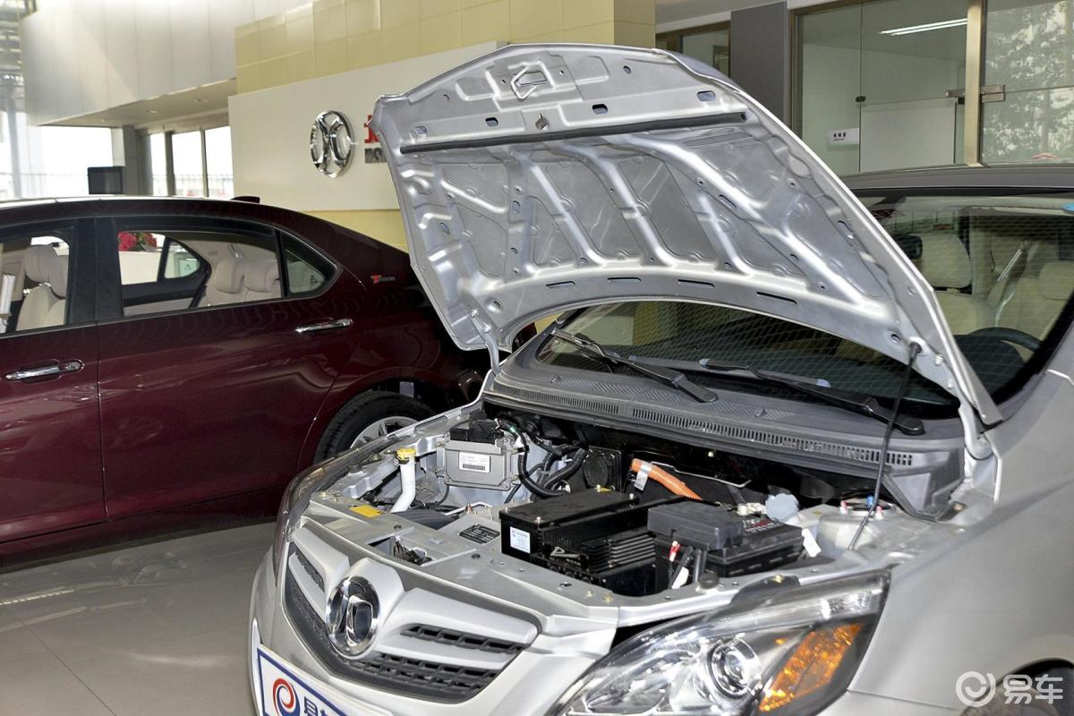 【北汽新能源ev2014款ev150 时尚版发动机盖开启汽车图片-汽车图片