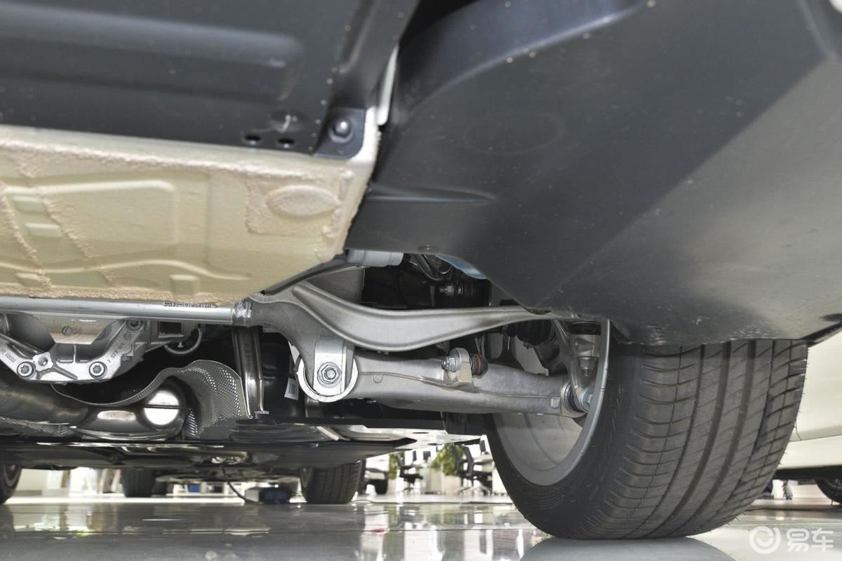 【宝马7系2014款730li 臻享型后悬挂汽车图片-汽车图片大全】-易车