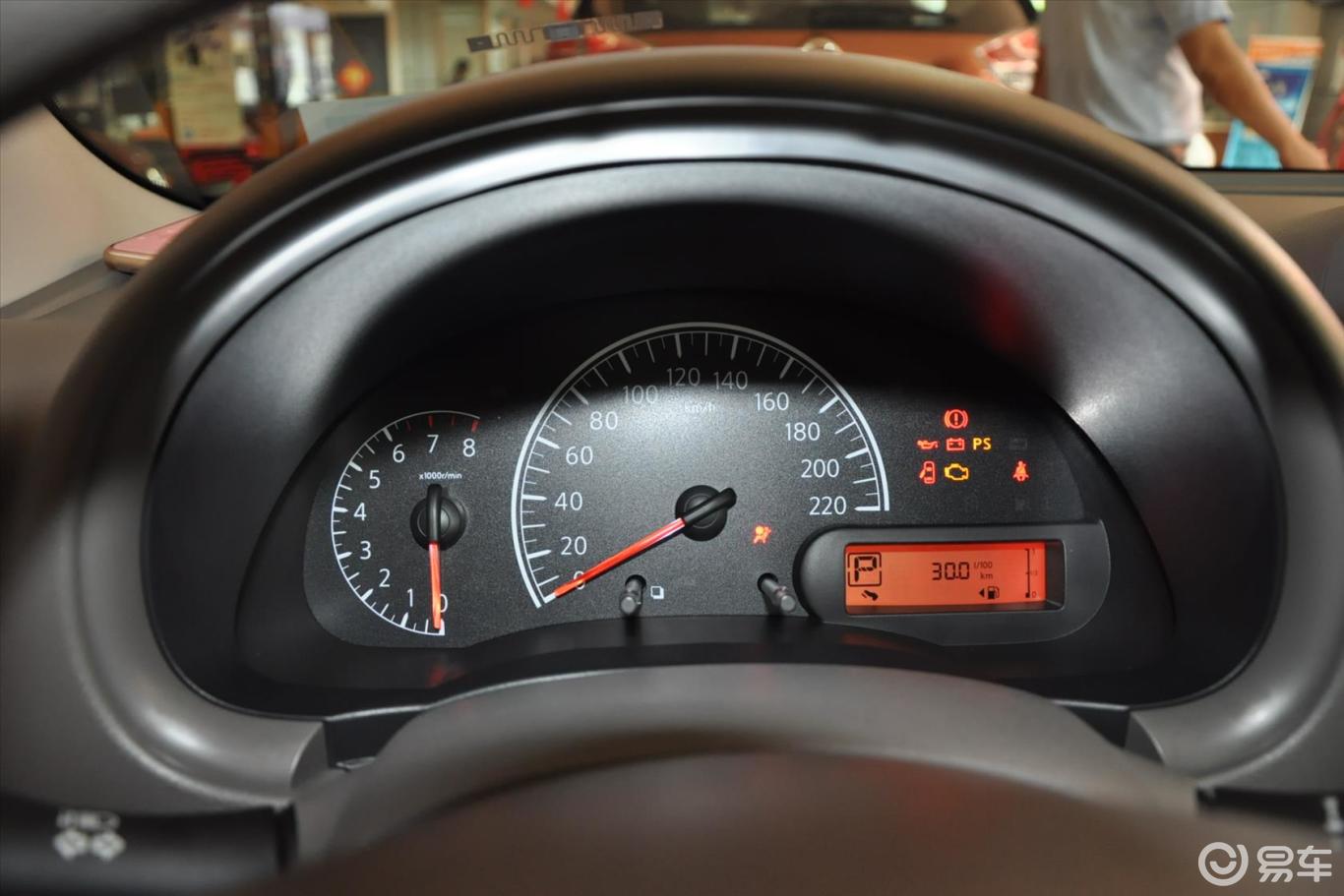 5xe cvt 大师版】日产阳光_1.5xe cvt 大师版图片-网通社汽车