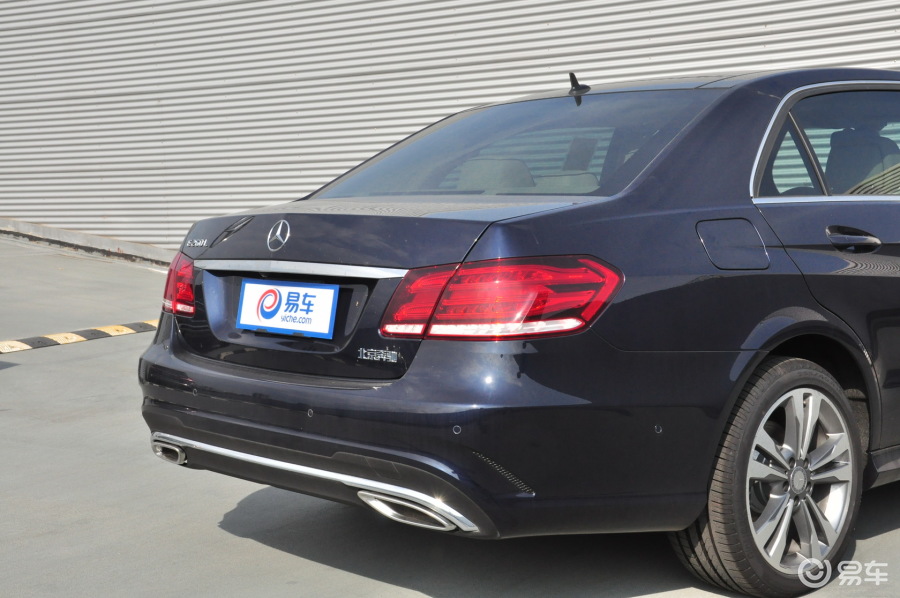 【奔驰e级 e 300 l 豪华型 轿车】奔驰e级_e 300 l 豪华型 轿车图片