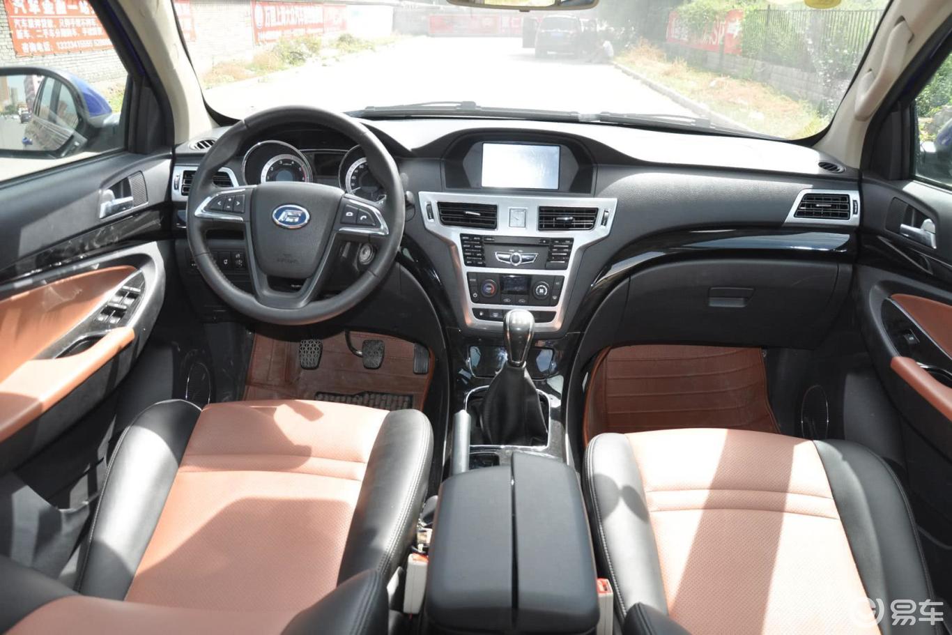 4l 手动 汽油 四驱 豪华型】福迪揽福_2.