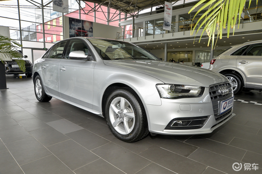 【奥迪a4l2015款35 tfsi 自动 标准型前45度(车头向右)汽车图片-汽车