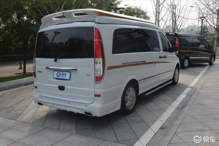 后45度（车头向右）