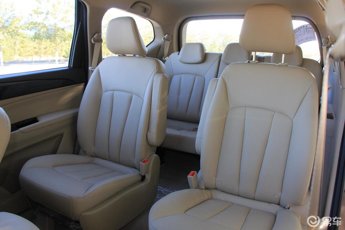 【宝骏7302016款1.