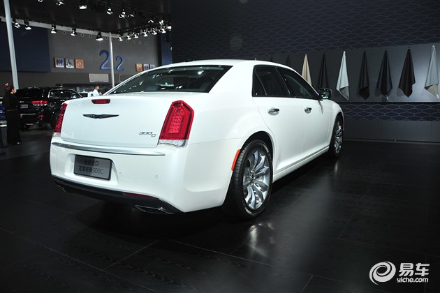 2016款进口克莱斯勒300c北京最新行情裸车最低提车价格