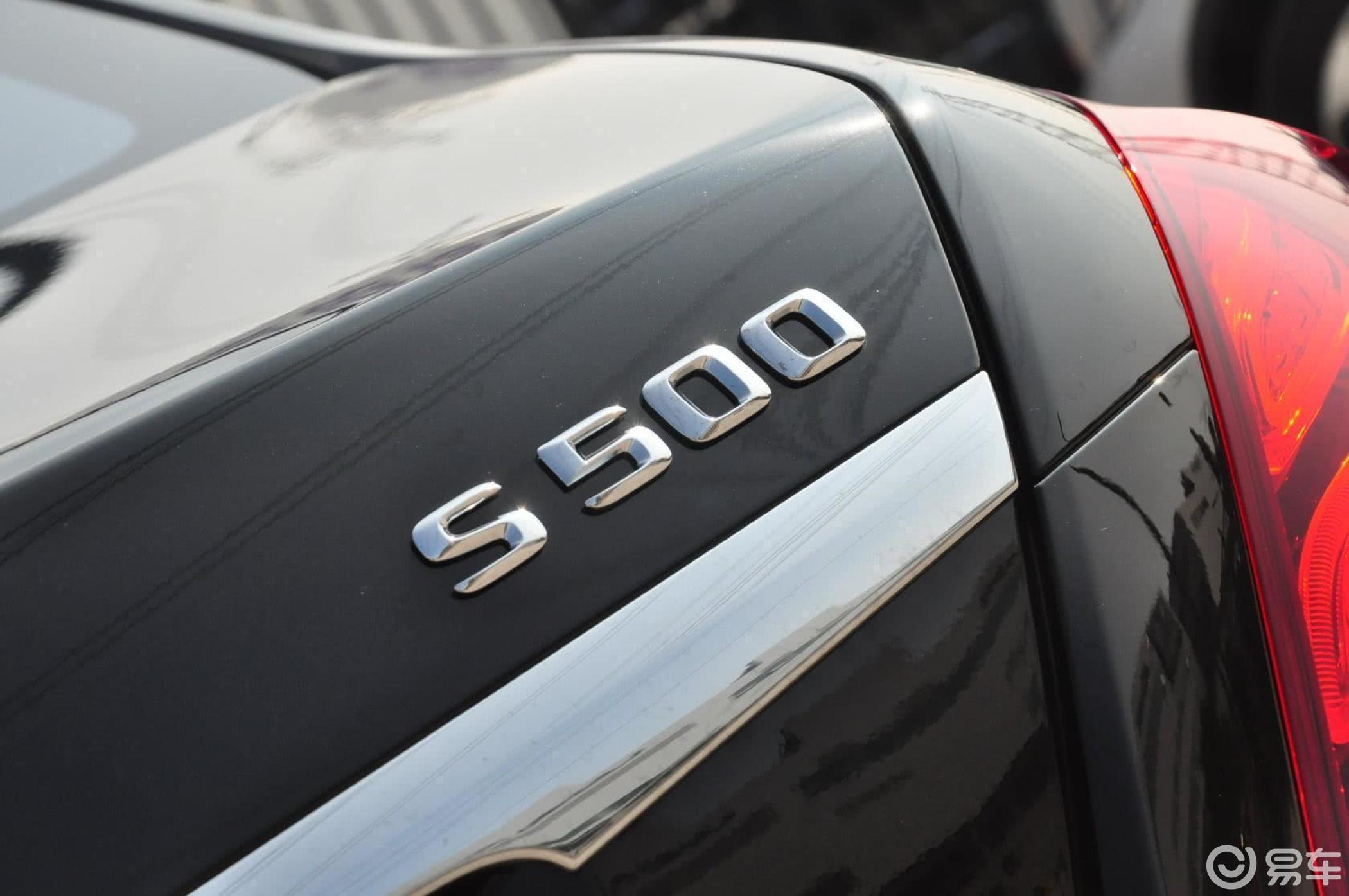 【迈巴赫s级2015款500 4matic尾标汽车图片-汽车图片大全】-易车