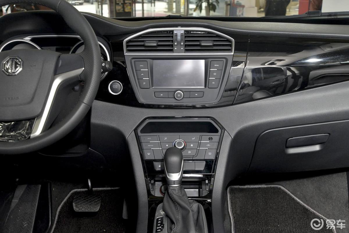 5tgi 自动 两驱 豪华型中控台整体汽车图片-汽车图片大全】-易车