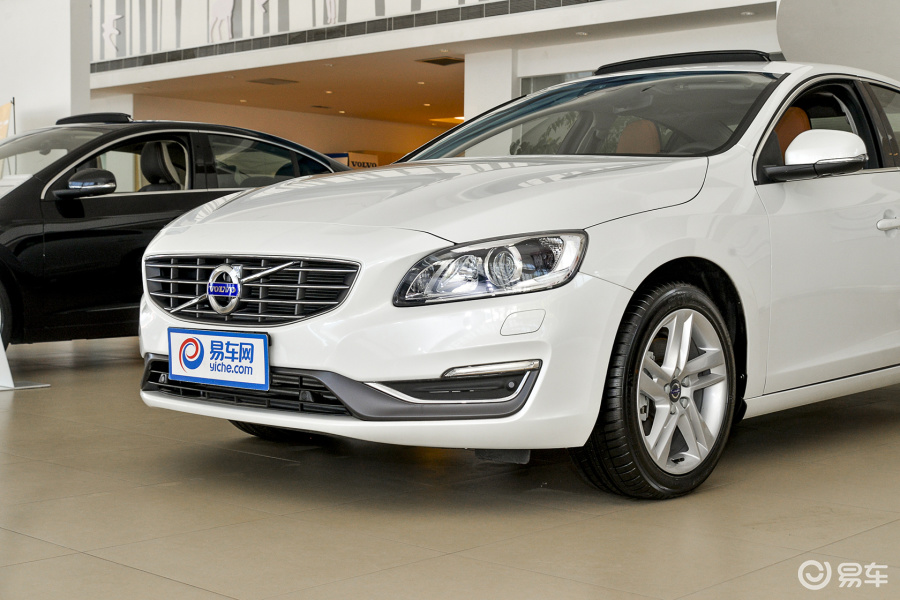 【沃尔沃s60l2015款2.