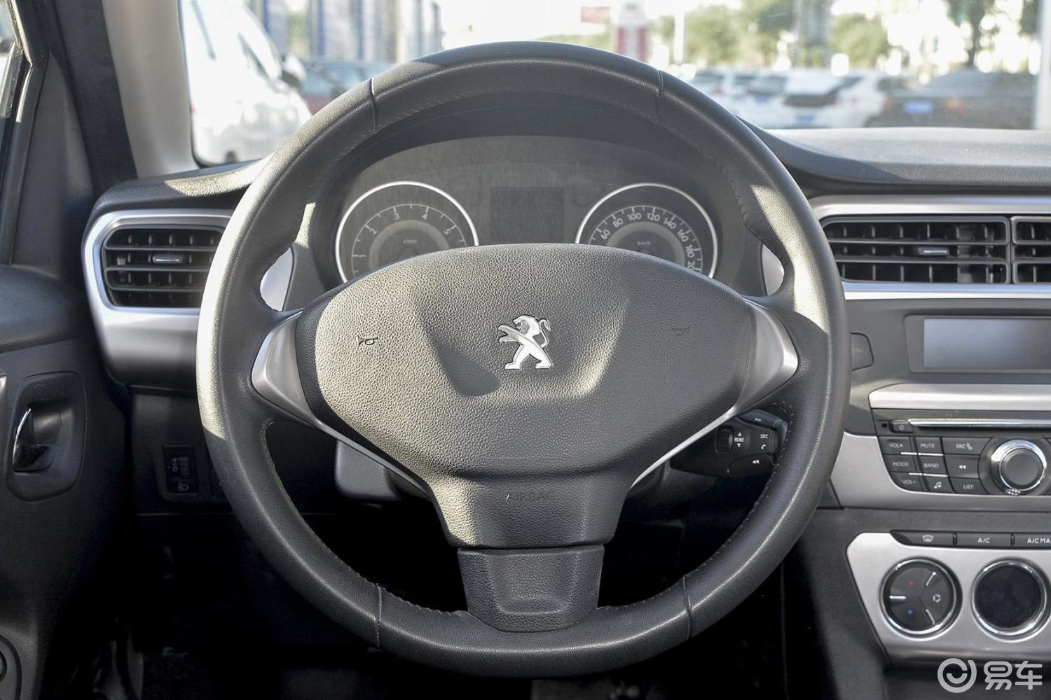 6l 自动 尊贵版方向盘汽车图片-汽车图片大全】-易车