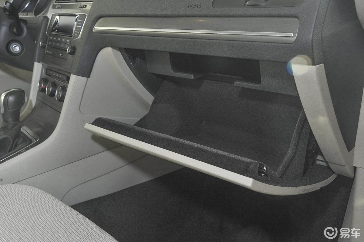 6l 自动时尚型手套箱汽车图片-汽车图片大全】-易车