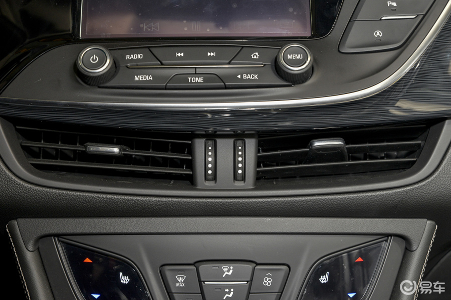 别克昂科威 前出风口图