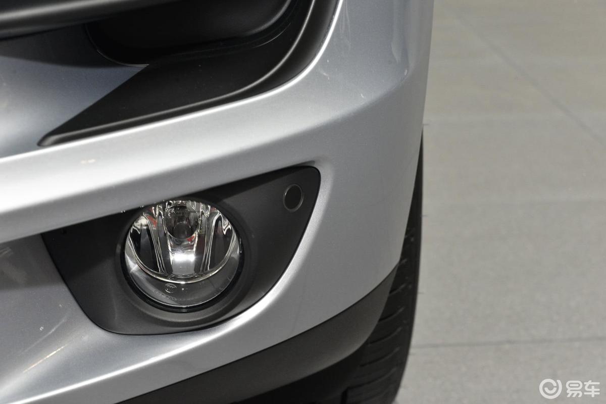 【macan2016款macan雾灯汽车图片-汽车图片大全】-易车