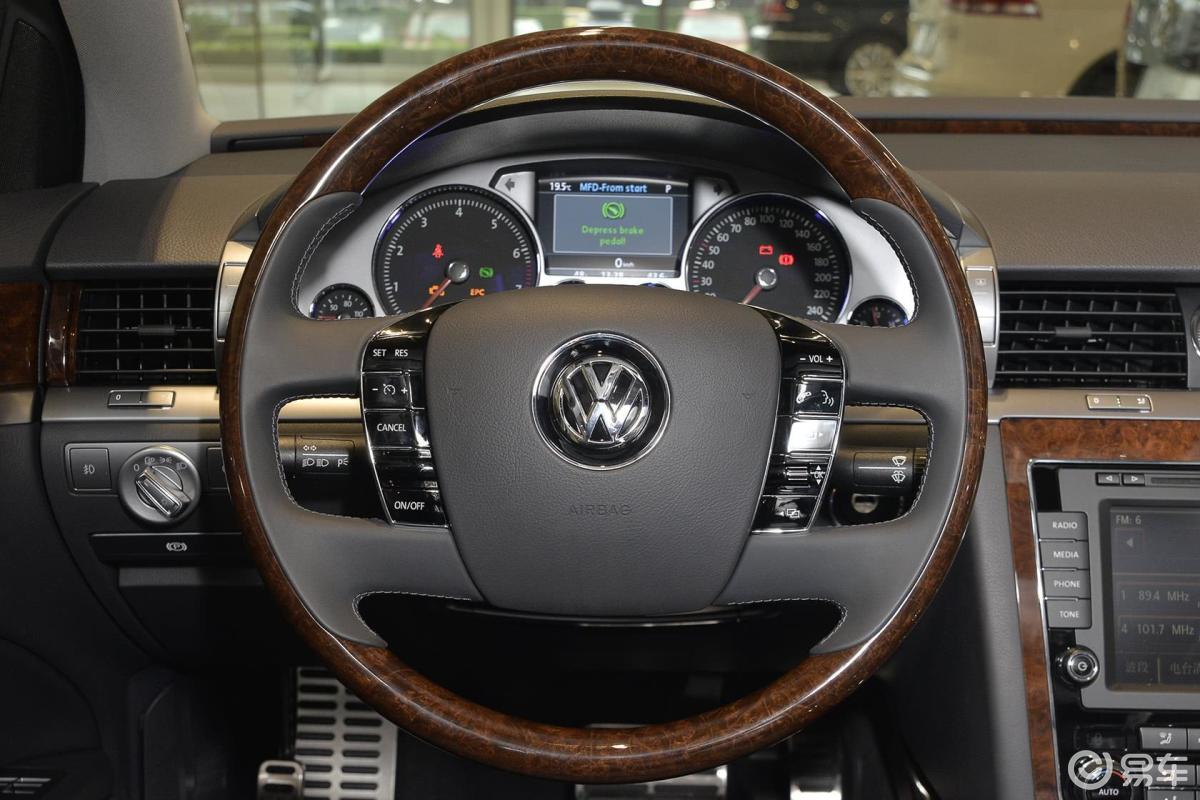 【辉腾2015款3.0l 智享版方向盘汽车图片-汽车图片大全】-易车