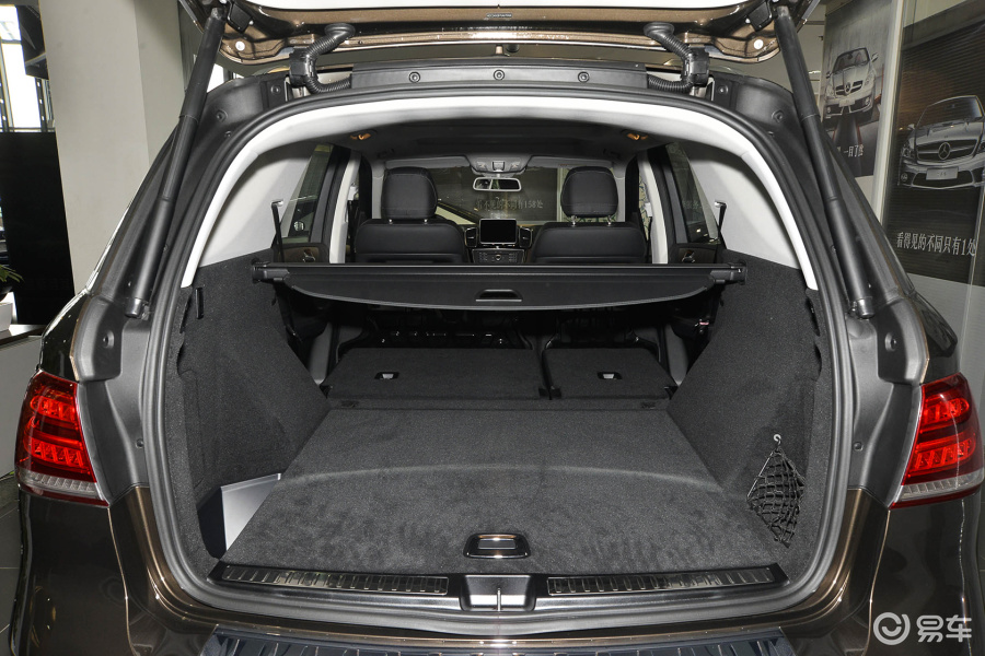 【奔驰gle级2015款gle 400 4matic行李箱空间(后排全放倒)汽车图片