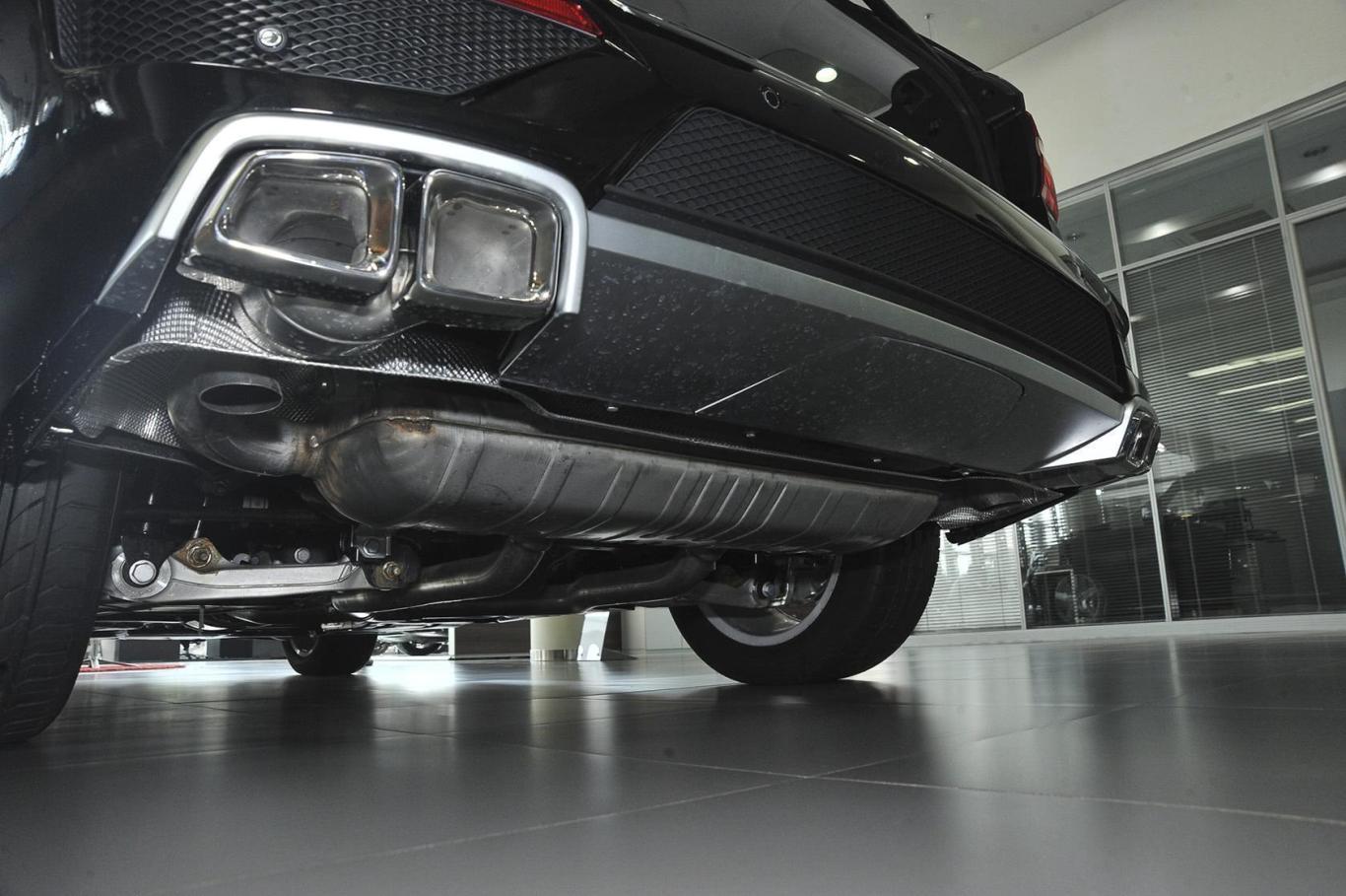 奔驰m级ml400 4matic 豪华型排气管(排气管装饰罩)