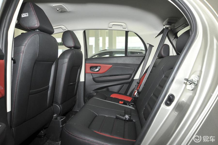 5l amt 豪华型后排空间汽车图片-汽车图片大全】-易车网