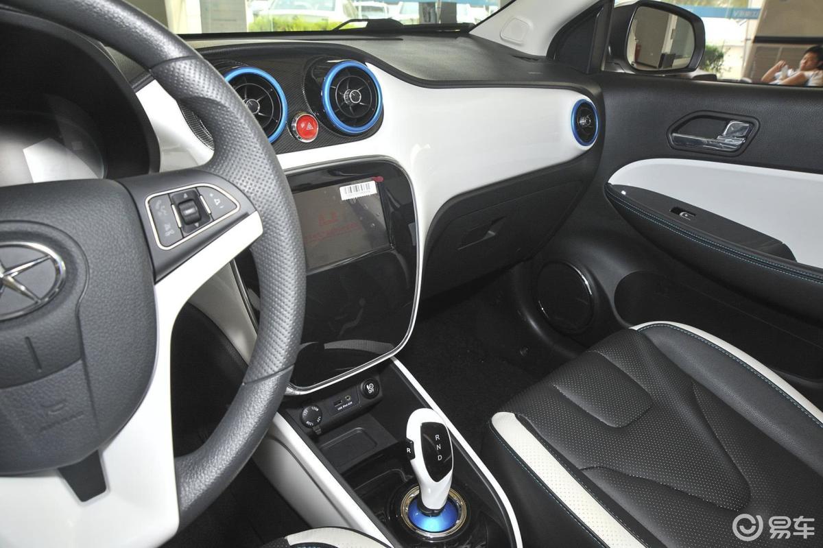 【江淮iev2015款iev5中控台驾驶员方向汽车图片-汽车图片大全】-易车