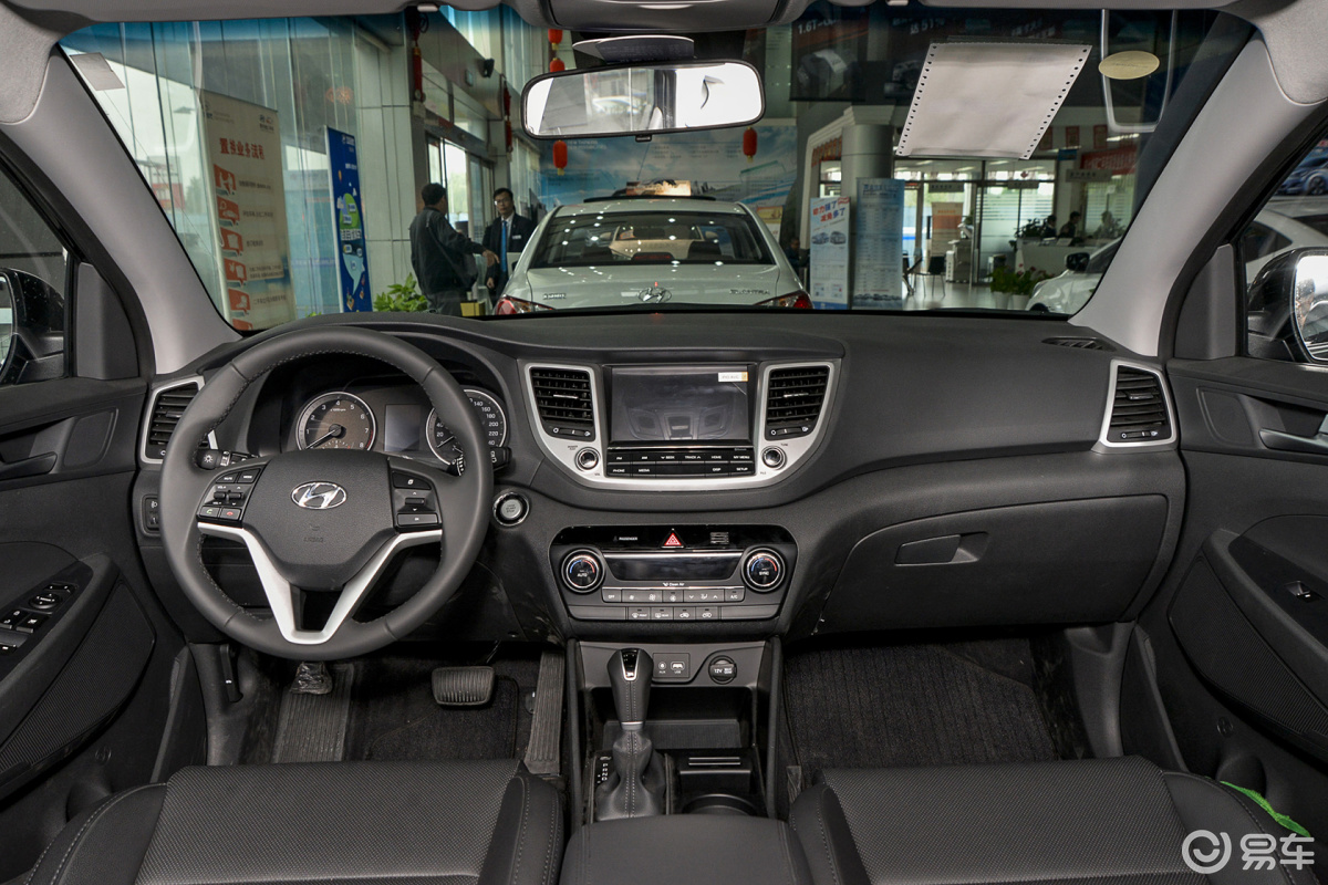 【全新途胜2015款1.