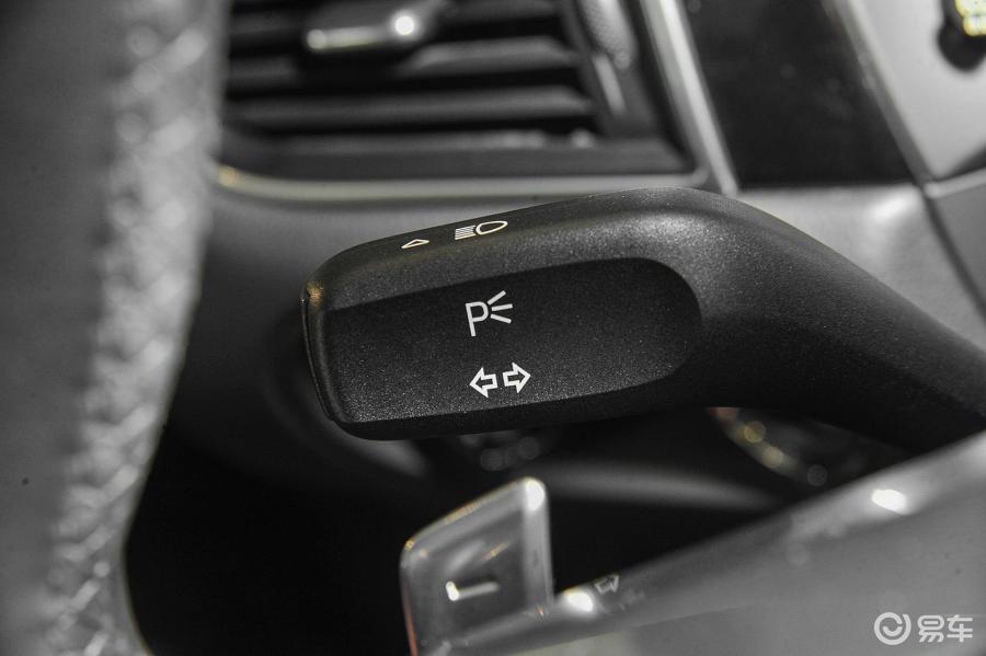 保时捷macan 大灯远近光调节柄图