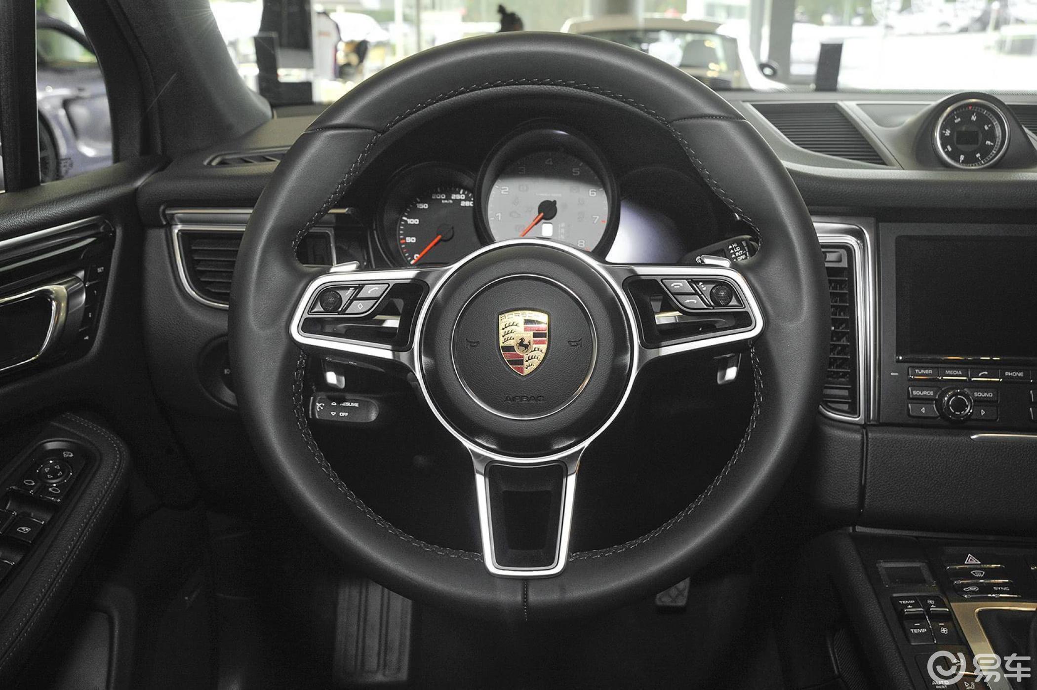 【macan2016款macan s方向盘汽车图片-汽车图片大全】-易车