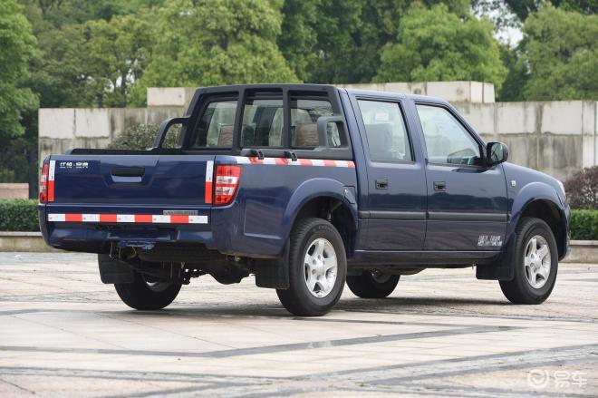 宝典2016款 新超值版 2.8t 手动 两驱 加长版 柴油 国iv